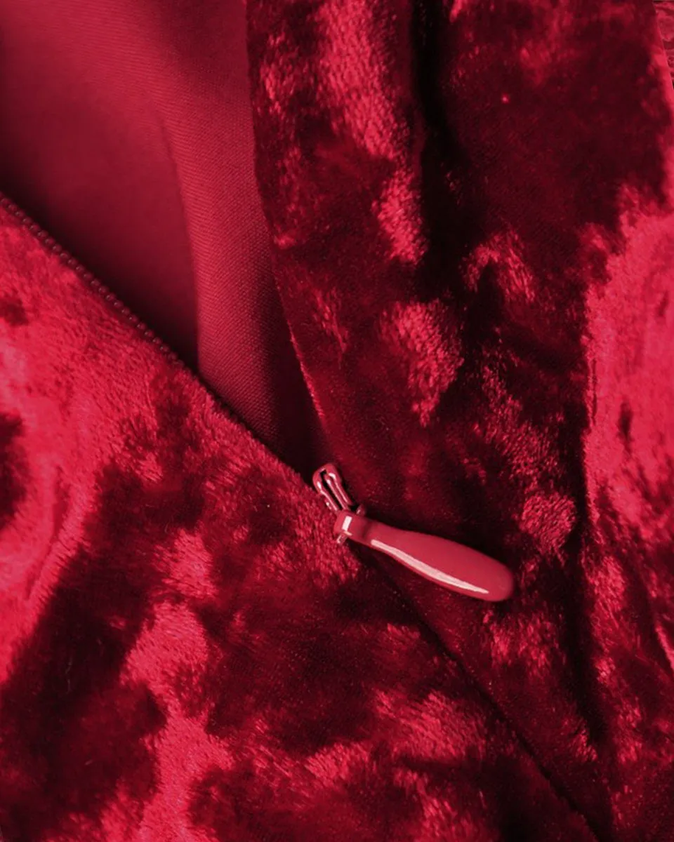 Dark In Love Gothic Vampire Queen Velvet Maxi Dress - Red