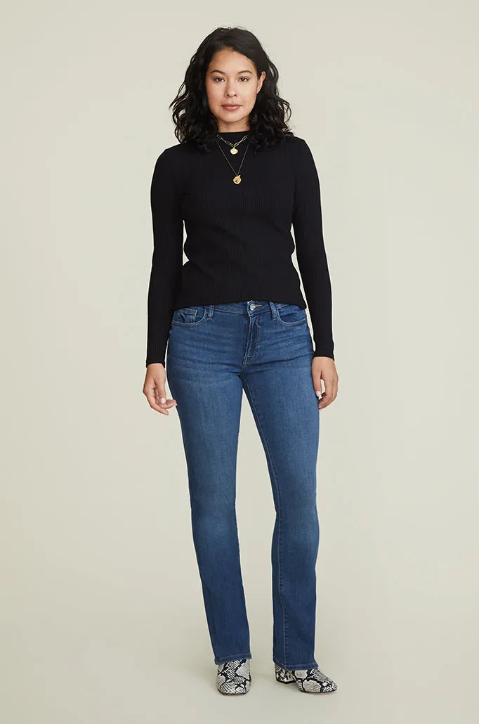 DEN TALL - SLIM BOOTCUT JEANS | MARTINE
