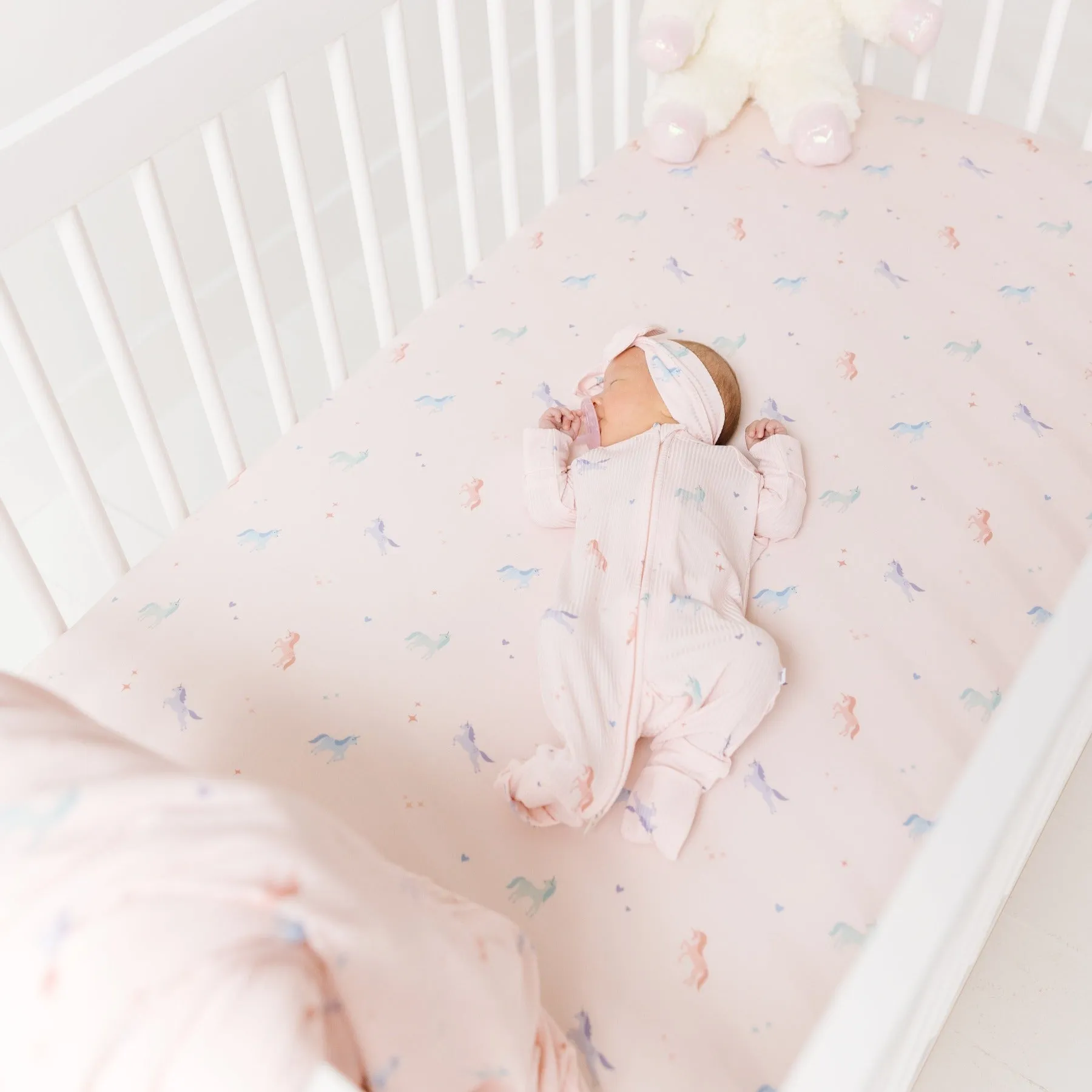 Unicorns Crib Sheet