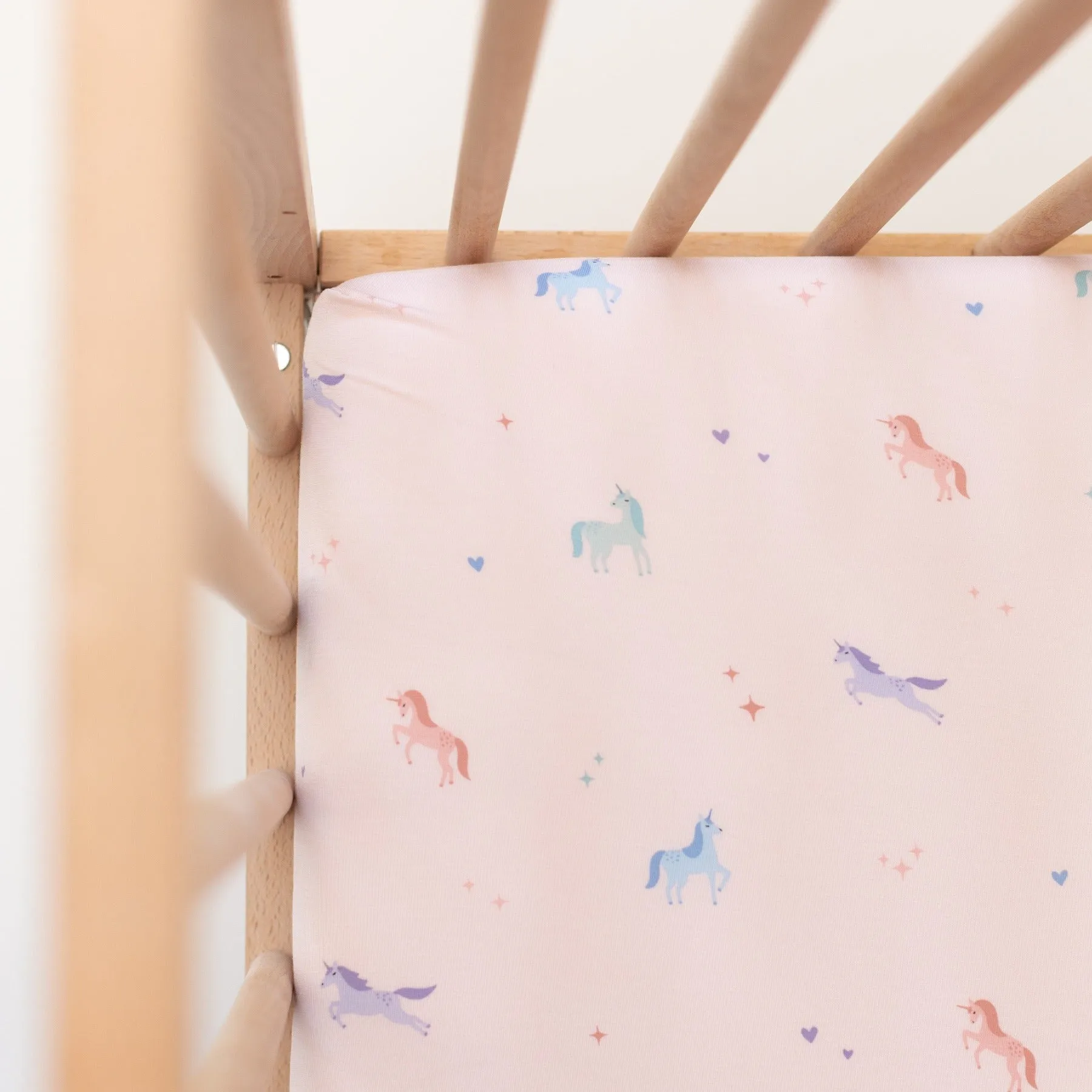 Unicorns Crib Sheet